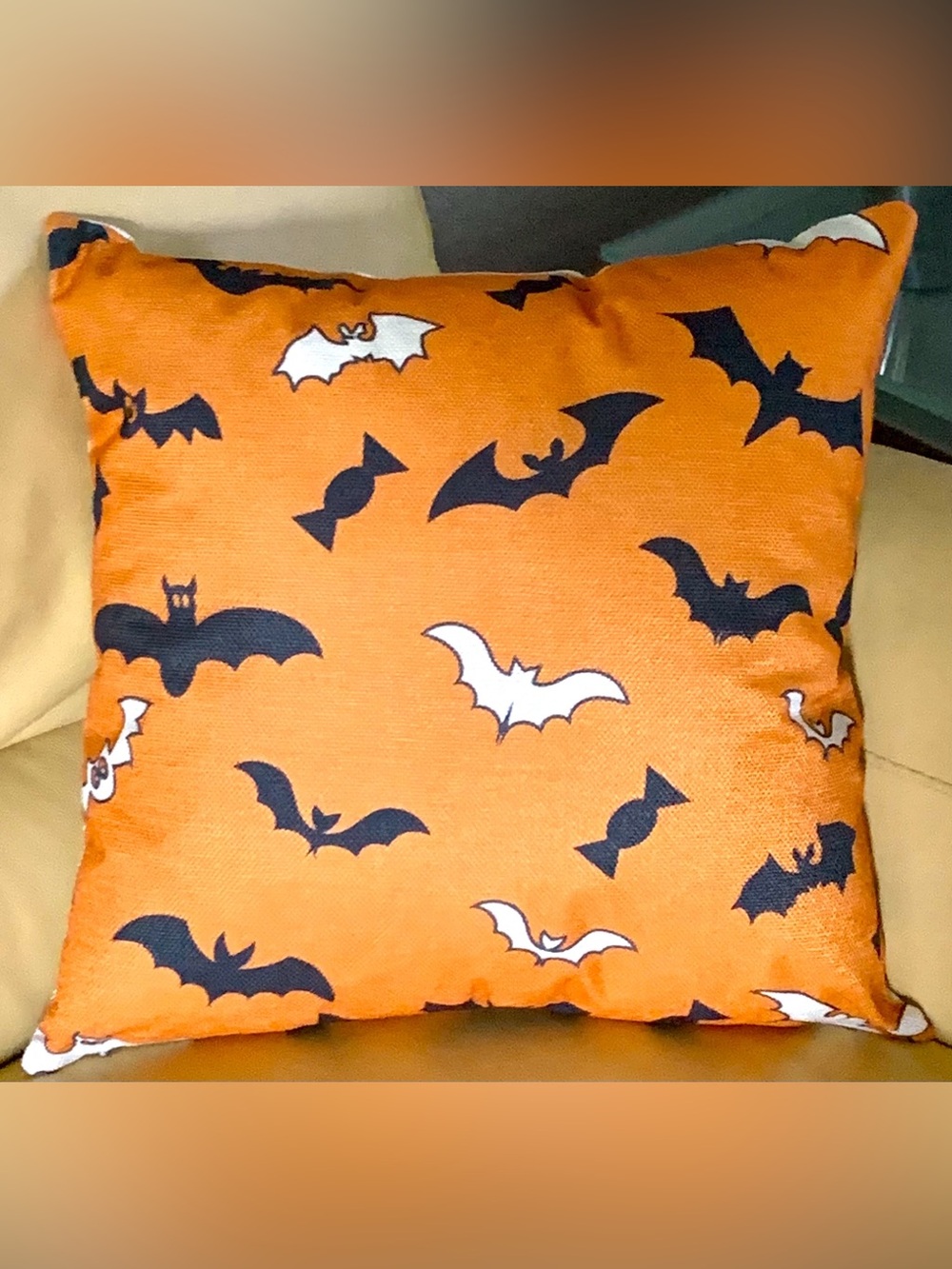 18x18 Whimsical Halloween Flying Bats Candy Orange Black Pillow Cover New